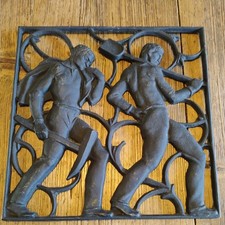 VINTAGE BUNDERUS CAST IRON