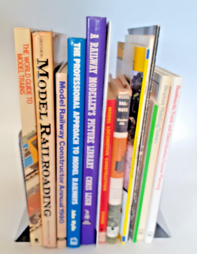 Vintage model railway - railway, books