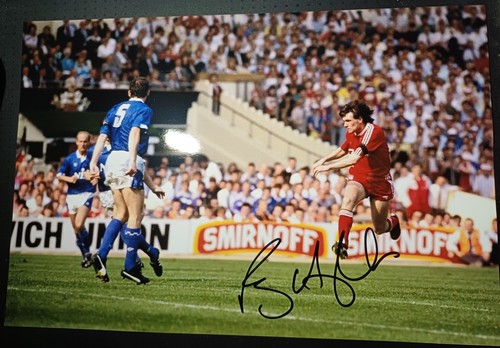 Ray houghton liverpool strikes - ray,