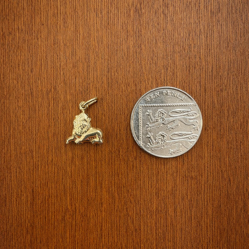 9ct yellow gold lion - gold, 1cm