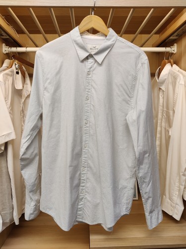 Bnwot hollister shirt large - hollister,