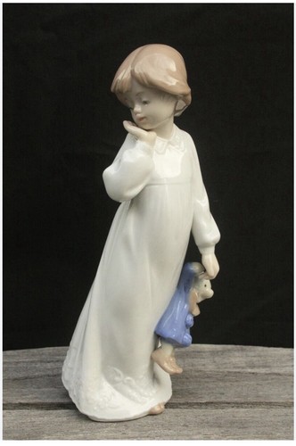 Nao lladro porcelain figurine - lladro,