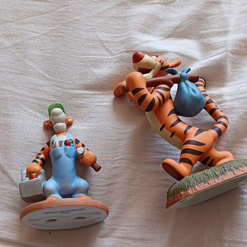 Disney tigger goofy - tigger, &