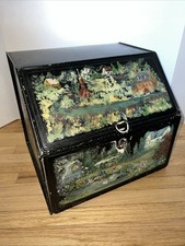 VTG Hand Painted Metal Bread