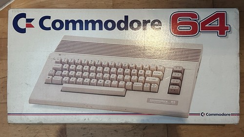 Commodore computer c64 - 64,