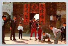 Hong Kong: Children Playing