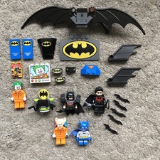 Lego Lot Of DC Minifigures And Parts