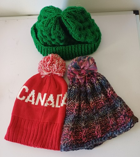 Job lot woolly beanie hats - lot, of