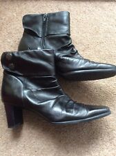 Womens Boots Size 6