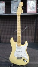 FENDER / Yngwie Malmsteen