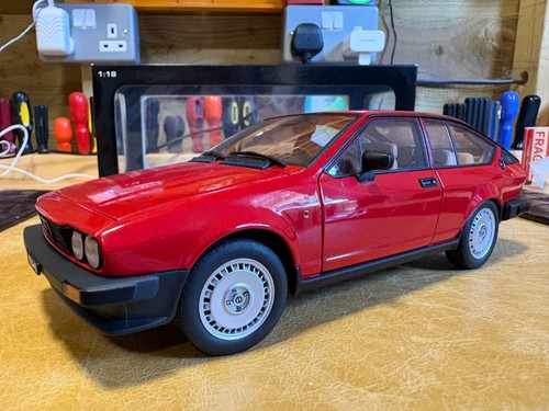 Alfa romeo alfetta gtv 0 - alfa,