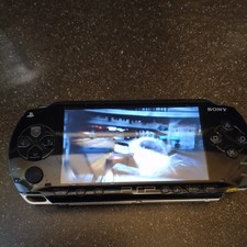 SONY PSP 1000 Handheld Gaming