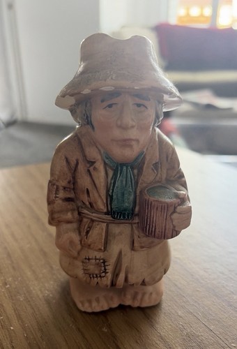 Toby jug ceramic - toby,