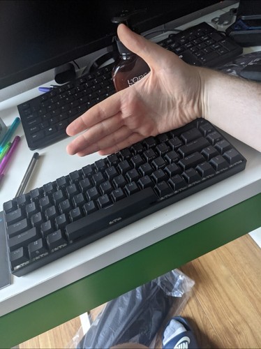 Hades 68gb mechanical keyboard - hades,