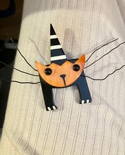 kitty cat wild whisker Marie Christine Pavone signed brooch pin paris designer