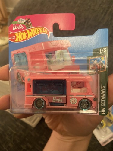 Hot wheels 2021 case - case, barbie