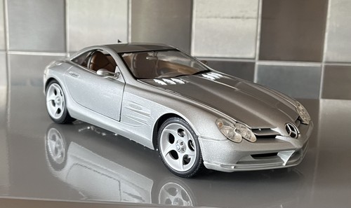 Maisto mercedes benz slr - mercedes-benz,