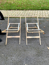 Mumas & Papas wooden moses basket stand with logo - Cashmere