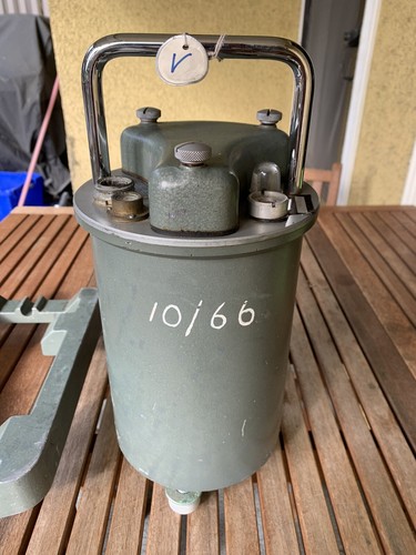 Siesmometer hilger watts - &,