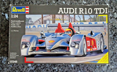 Revell audi r10 tdi kit - 1/24,