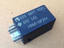 SMART FORTWO 450 COUPE CABRIO ROADSTER 452 HEATED SEAT RELAY 1998-07 0009857V001