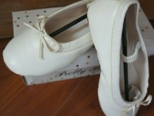 NIB #5187 Girls Flat BONE