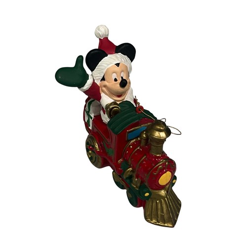 Vtg walt disney productions - disney,