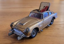 1965 CORGI TOYS No. 261