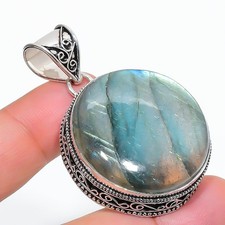 Labradorite Round Shape Gemstone Pendant Handmade Vintage Jewelry 2.20" VP 2822