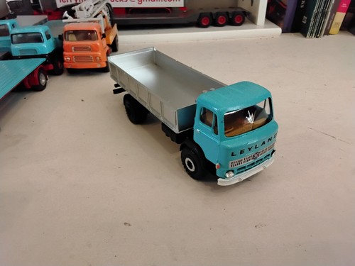 Trucks code 3 leyland - code,