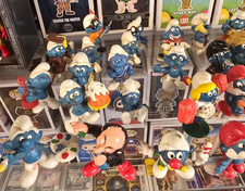 Vintage SMURF Figures x 39 Job