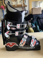 Nordica ProMachine Women’s ski boots size 23.5.
