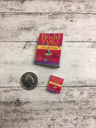 Dolls house miniature books - dolls,