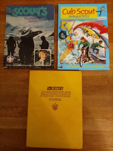 Annuals bundle x3 vintage - of,