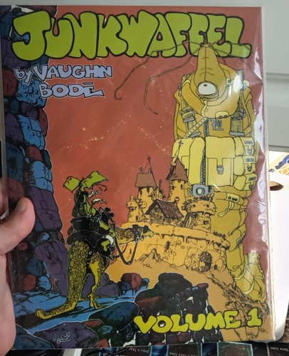 Vaughn bode junkwaffel vol - vaughn,