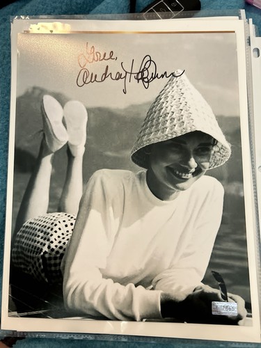 Audrey hepburn 8x10 - audrey,