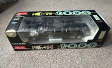 Sun Star 2000 Lincoln Town Car