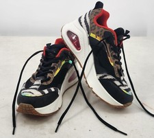 Skechers Womens UNO Sneakers