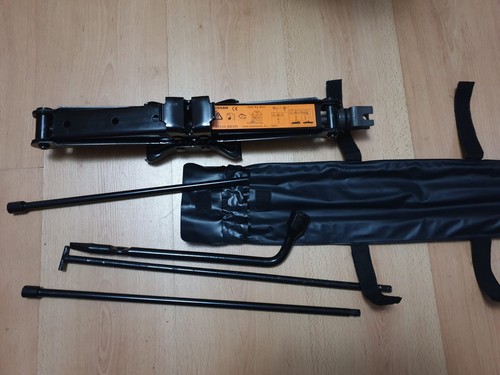 Nissan navara spare wheel tool - spare,
