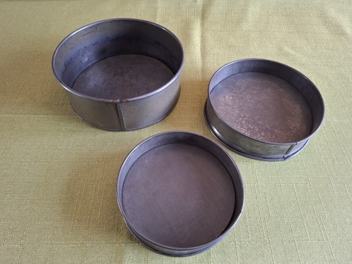 Vintage metal sponge cake - 3x,
