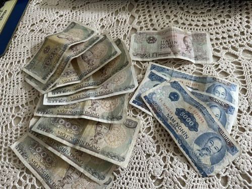 Bundle old used vietnam - vietnam, bank