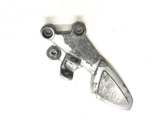 Left front plate triumph - left,