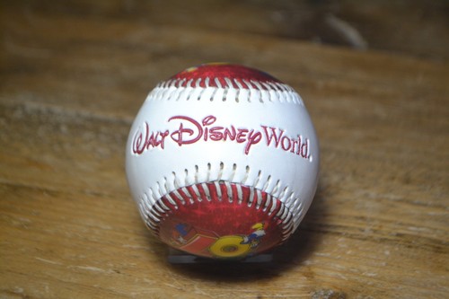 Collectable walt disney - walt,