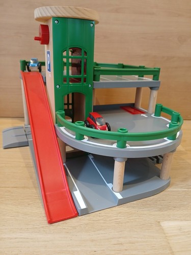 Brio world track car - car, parking