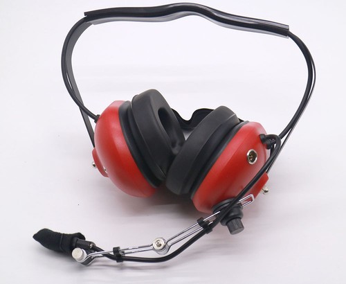 Noise cancelling pilot - cancelling,