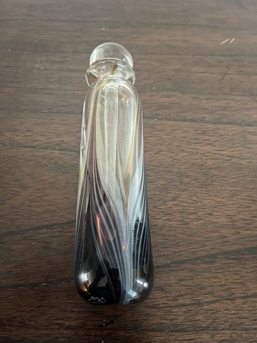 Artist signed art glass - signed, ch