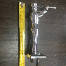 genuine le jeune Car Mascot