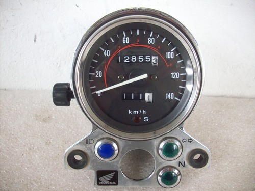Original speedometer with