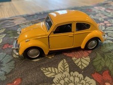 1:36 Dicast Metal Beetle