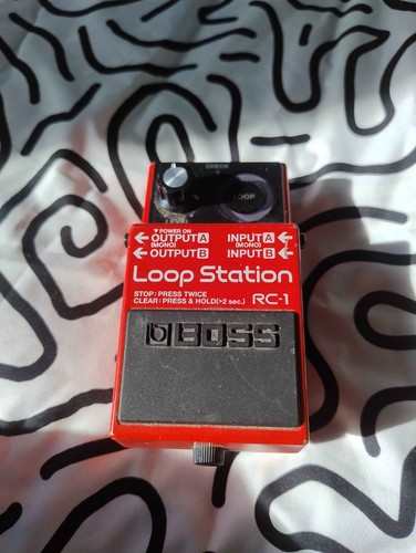Boss loop station - rc-1,